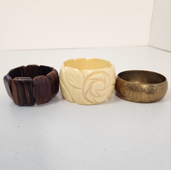 Vintage Brass Wood Bangle Bracelet Set Floral Roses Boho Bohemian Jewlery 1970s - Picture 1 of 10